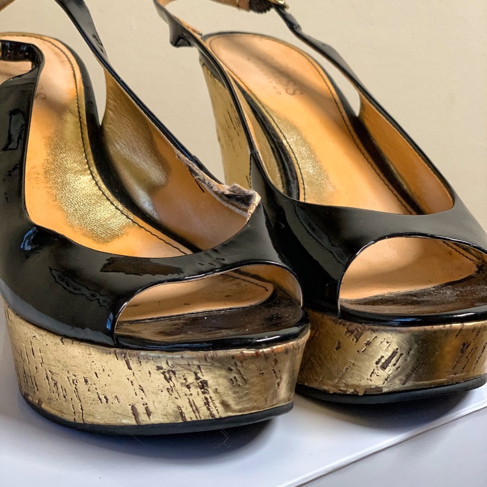 GUESS 🌟 Wedges - Picture 2 of 9